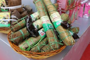 Bánh nẳng làng Dòng